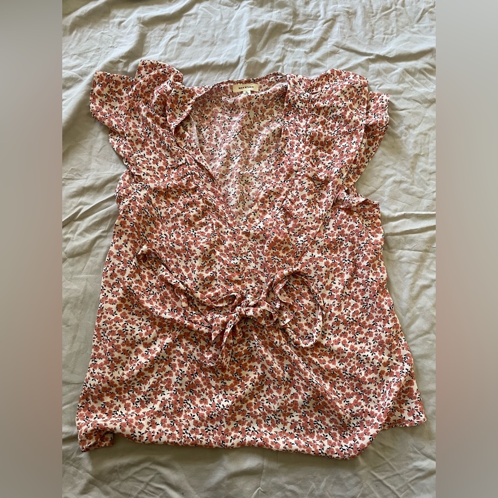 Max Studio XL floral Blouse